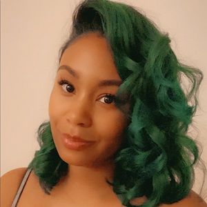 Meet your Posher, Ashli